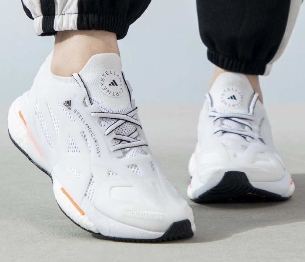 Adidas stock photo 19