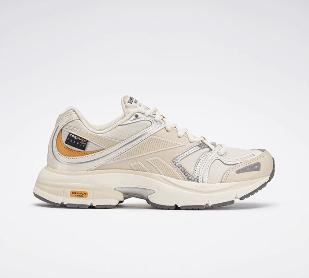 Reebok stock photo 20